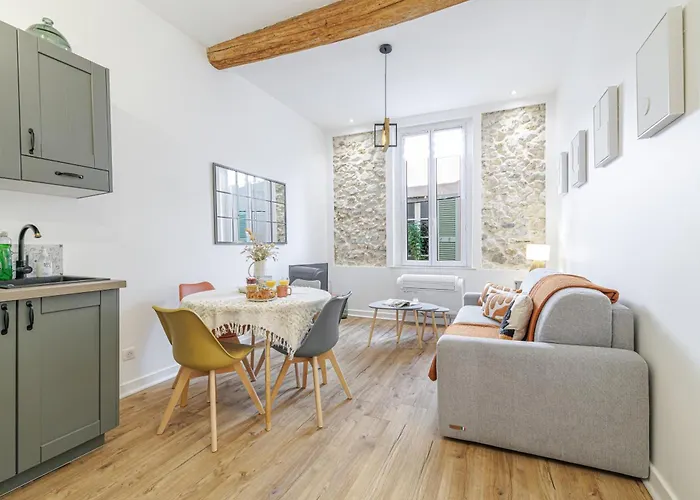 Apartment Old Town Superb New Flat, For 3, Ac, Wi-fi *